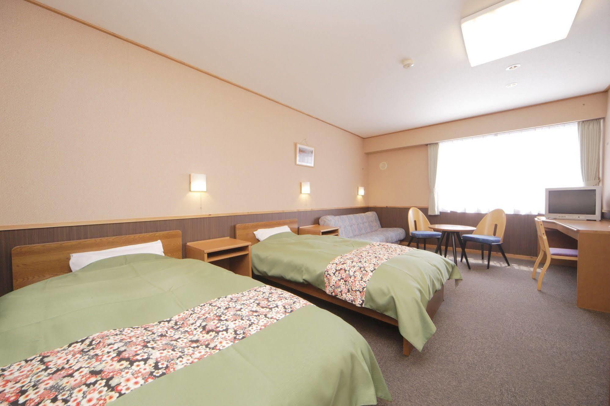 รีสอร์ต ชิน - ทะมะงะวะ ออนเซน Hotel Semboku ภายนอก รูปภาพ
