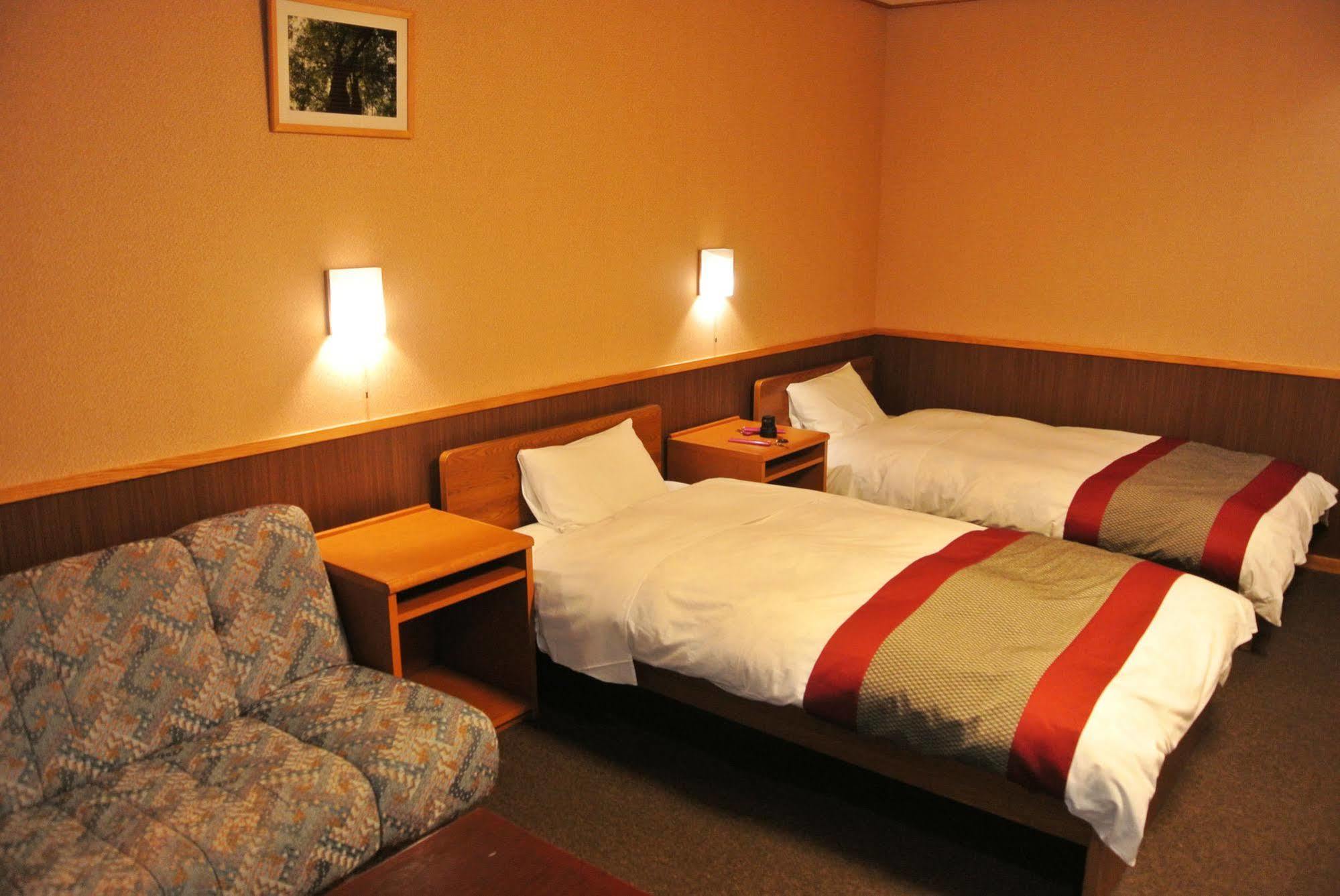 รีสอร์ต ชิน - ทะมะงะวะ ออนเซน Hotel Semboku ภายนอก รูปภาพ