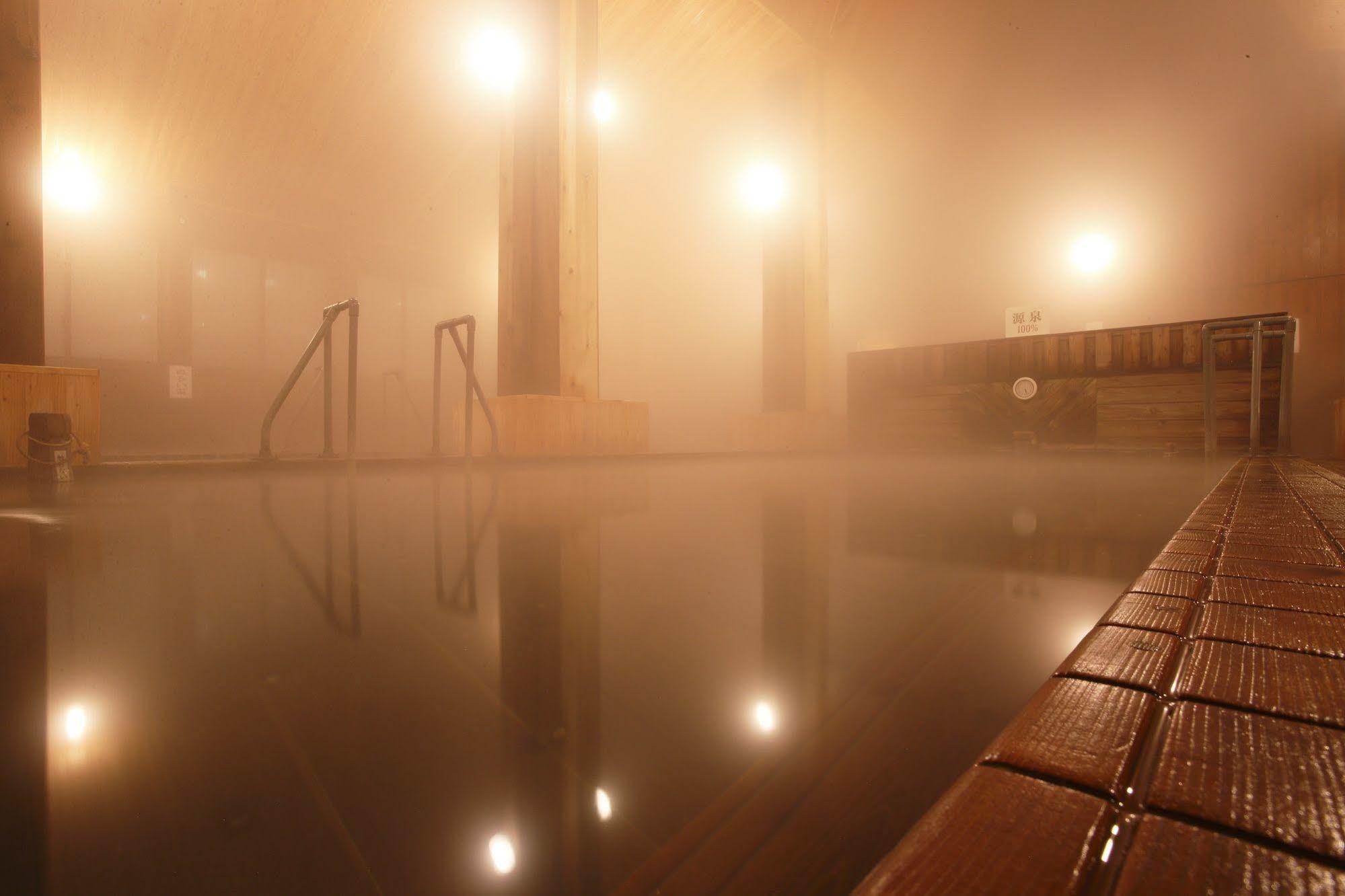รีสอร์ต ชิน - ทะมะงะวะ ออนเซน Hotel Semboku ภายนอก รูปภาพ